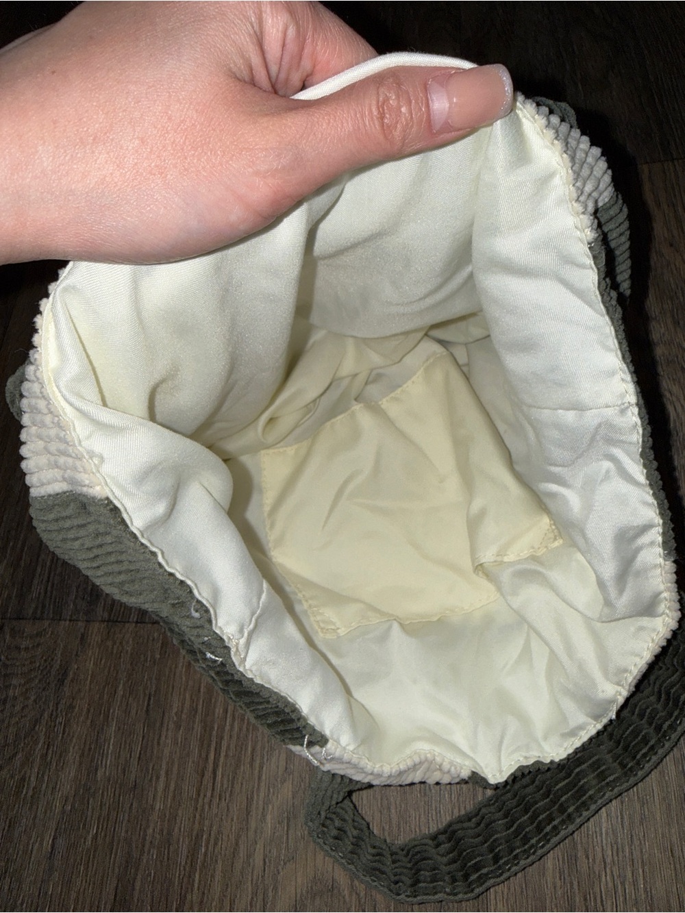 BDG Olive & Cream Checkerboard Corduroy Tote - Picture 4 of 8